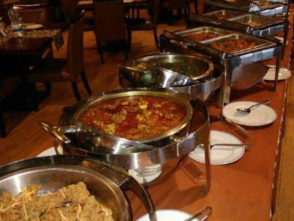 Hotel Tower Inn, Τσιταγκόνγκ Εξωτερικό φωτογραφία