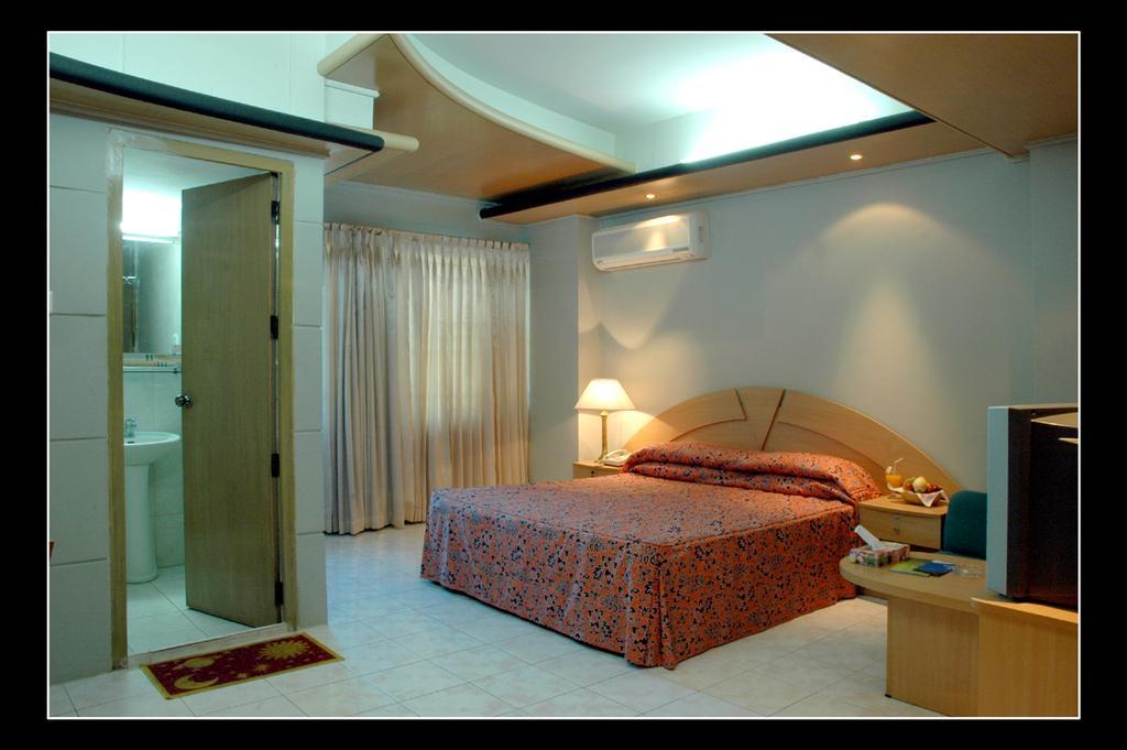 Hotel Tower Inn, Τσιταγκόνγκ Εξωτερικό φωτογραφία